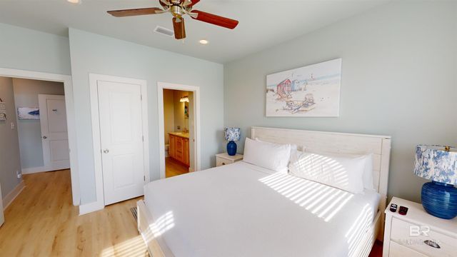 588 E Beach Boulevard A, Gulf Shores, AL 36542