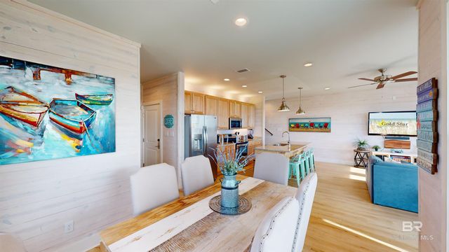 588 E Beach Boulevard A, Gulf Shores, AL 36542