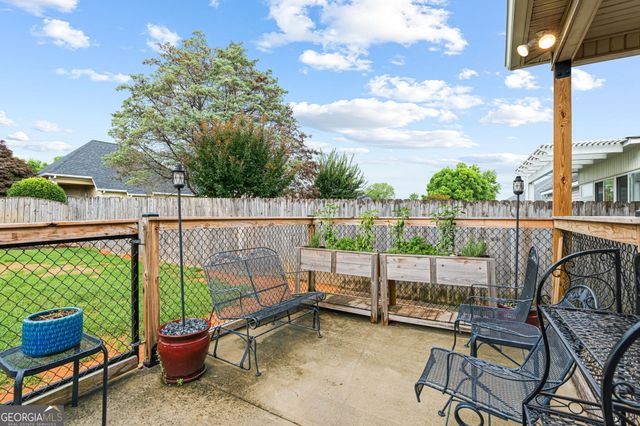 111 Montrose Lane, Centerville, GA 31028