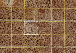 5600 Sunbow Avenue, Rosamond, CA 93560