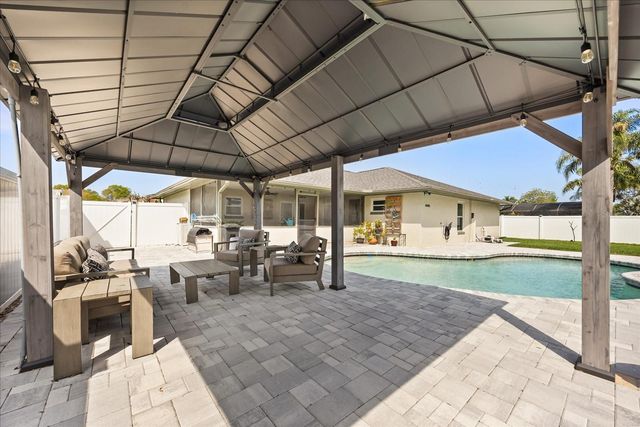 627 MELLOWOOD AVENUE, Orlando, FL 32825