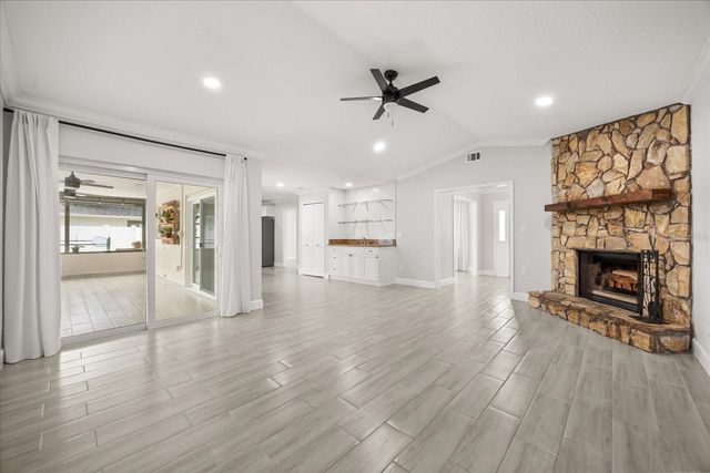 627 MELLOWOOD AVENUE, Orlando, FL 32825