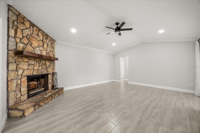 627 MELLOWOOD AVENUE, Orlando, FL 32825