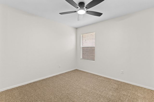 12633 Azure Heights Place, Rhome, TX 76078