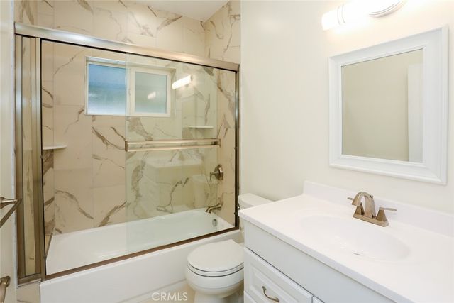 /7523 Milwood, Canoga Park, CA 91303