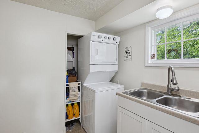 388 Bassett Avenue, Lexington, KY 40502
