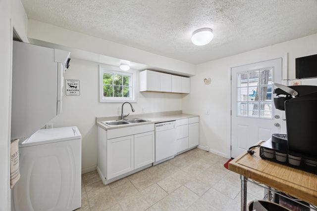 388 Bassett Avenue, Lexington, KY 40502