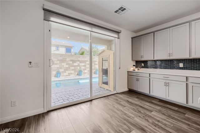 864 Aurelie Ridge Street, Henderson, NV 89011