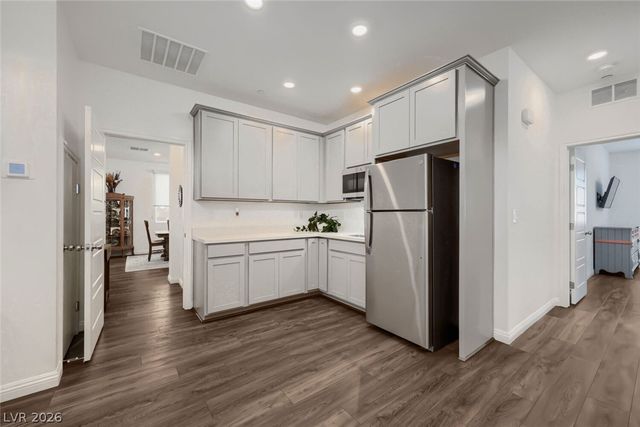 864 Aurelie Ridge Street, Henderson, NV 89011