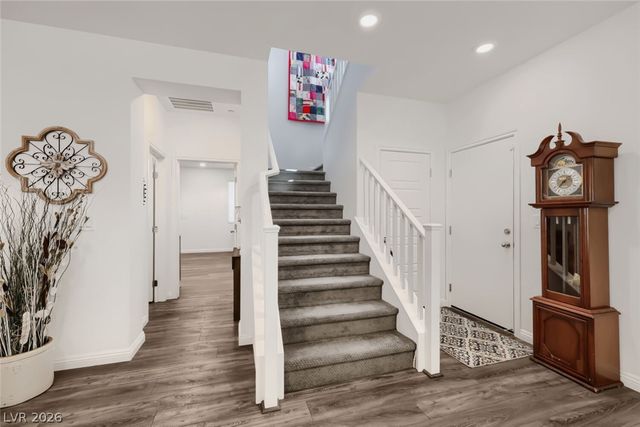 864 Aurelie Ridge Street, Henderson, NV 89011
