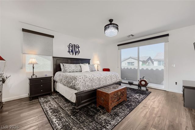 864 Aurelie Ridge Street, Henderson, NV 89011