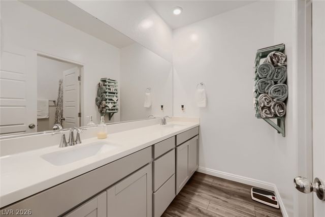 864 Aurelie Ridge Street, Henderson, NV 89011