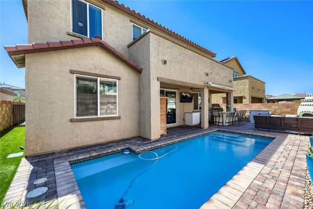 864 Aurelie Ridge Street, Henderson, NV 89011