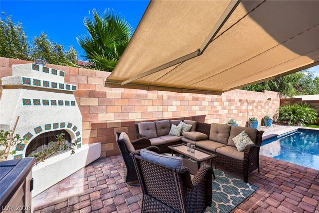 864 Aurelie Ridge Street, Henderson, NV 89011