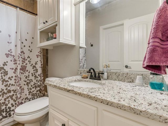 2269 Barrington Drive, Blanchard, OK 73010
