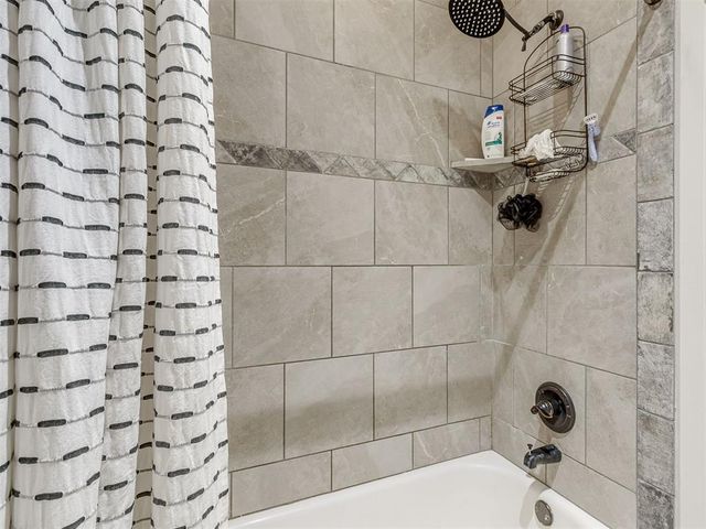 2269 Barrington Drive, Blanchard, OK 73010