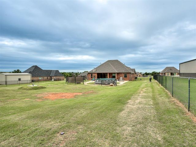 2269 Barrington Drive, Blanchard, OK 73010
