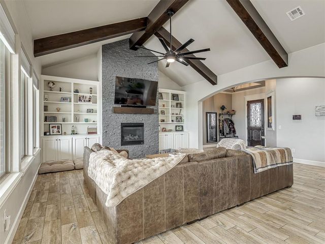 2269 Barrington Drive, Blanchard, OK 73010