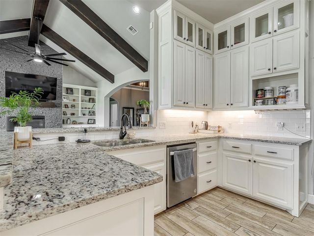 2269 Barrington Drive, Blanchard, OK 73010
