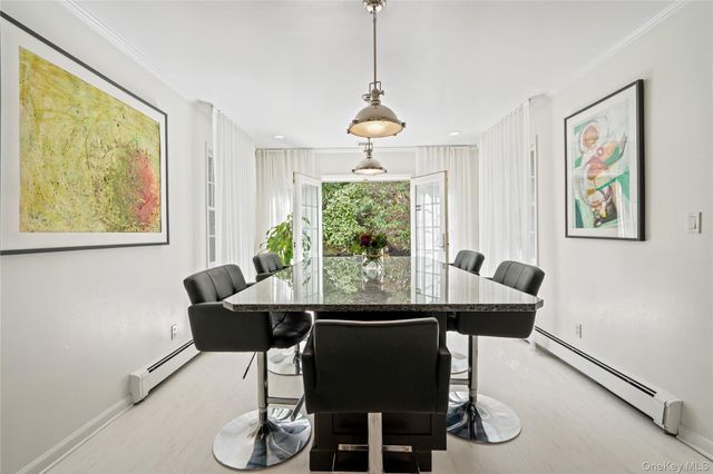 798 Connecticut View Drive, Oyster Bay, NY 11771