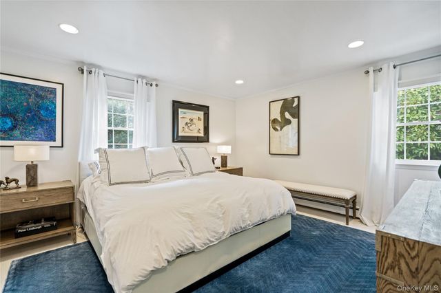 798 Connecticut View Drive, Oyster Bay, NY 11771