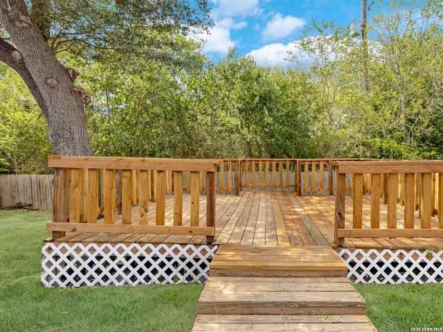 10223 FLATLAND TRL, Converse, TX 78109