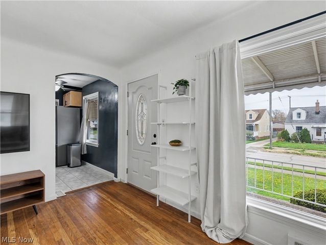 6106 Pelham Drive, Parma, OH 44129