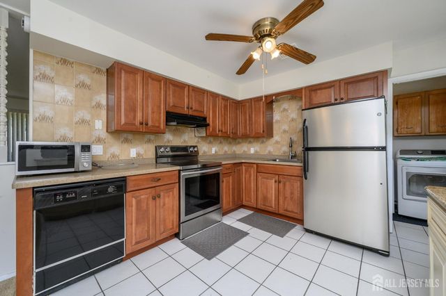 300 Beechmont Street, Toms River, NJ 08757