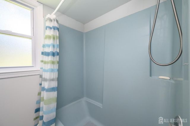 300 Beechmont Street, Toms River, NJ 08757