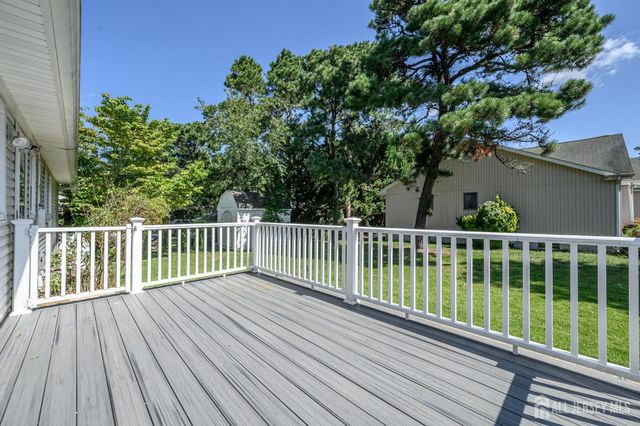 300 Beechmont Street, Toms River, NJ 08757