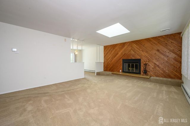 300 Beechmont Street, Toms River, NJ 08757