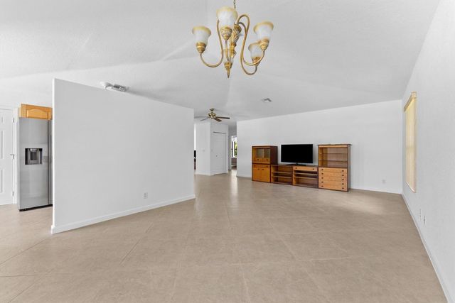 375 NW 42nd Street, Boca Raton, FL 33431