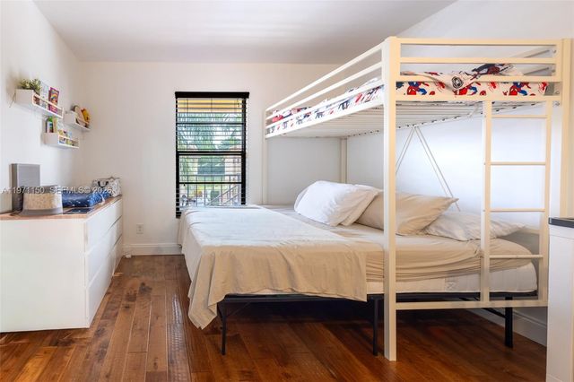 9430 Boca Cove Cir 210, Boca Raton, FL 33428