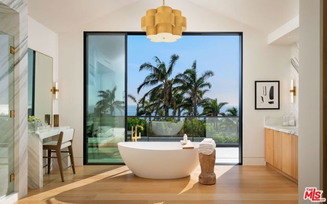 5819 Filaree, Malibu, CA 90265