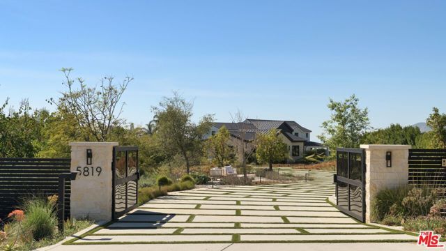 5819 Filaree, Malibu, CA 90265