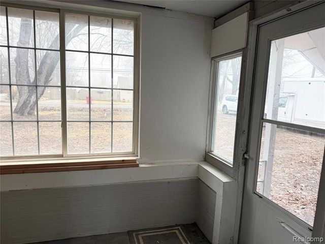 20500 Mckishnie Street, Clinton Township, MI 48035