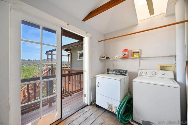 8230-32 Vista Dr, La Mesa, CA 91941