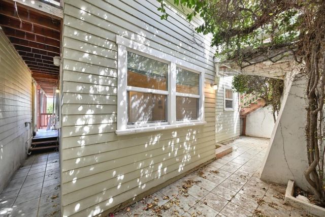 8230-32 Vista Dr, La Mesa, CA 91941