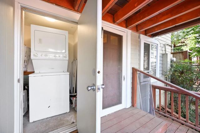 8230-32 Vista Dr, La Mesa, CA 91941