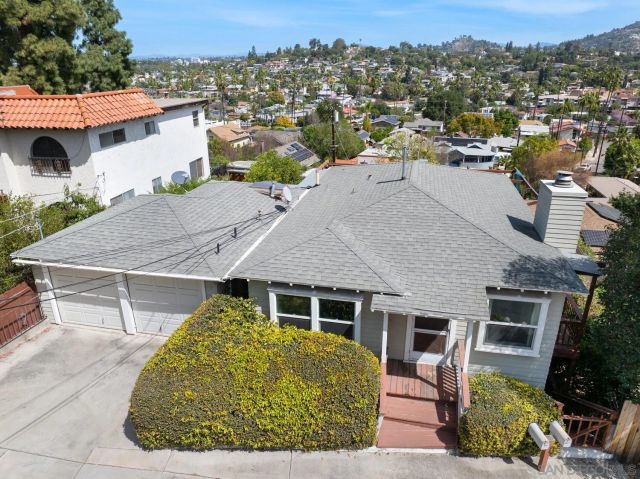 8230-32 Vista Dr, La Mesa, CA 91941