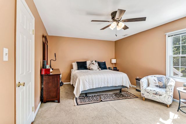 11063 ELLINGER DR, White Plains, MD 20695
