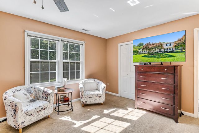 11063 ELLINGER DR, White Plains, MD 20695