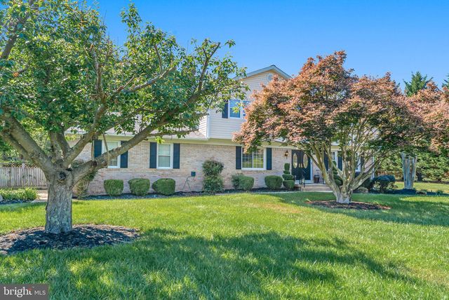 11063 ELLINGER DR, White Plains, MD 20695