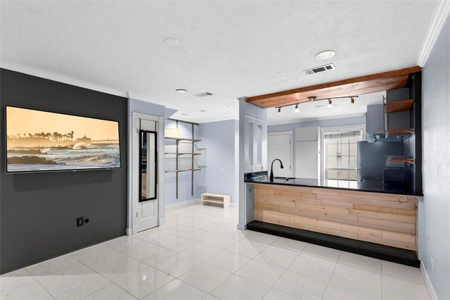 1205 Autrey Street 13, Houston, TX 77006