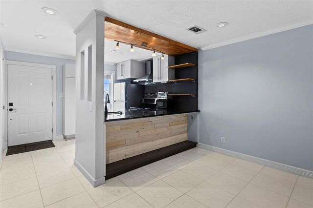 1205 Autrey Street 13, Houston, TX 77006