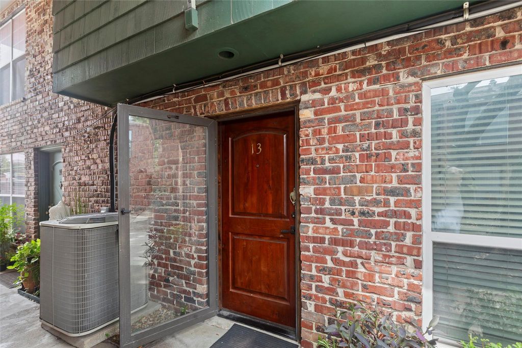 1205 Autrey Street 13, Houston, TX 77006
