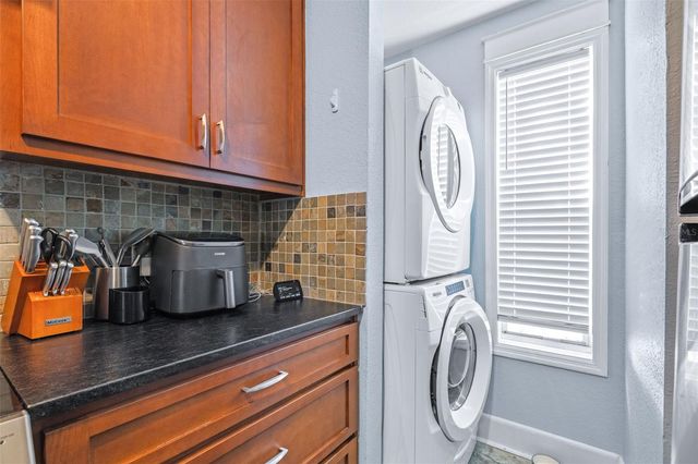 5720 DALDEN DRIVE 5720, Temple Terrace, FL 33617