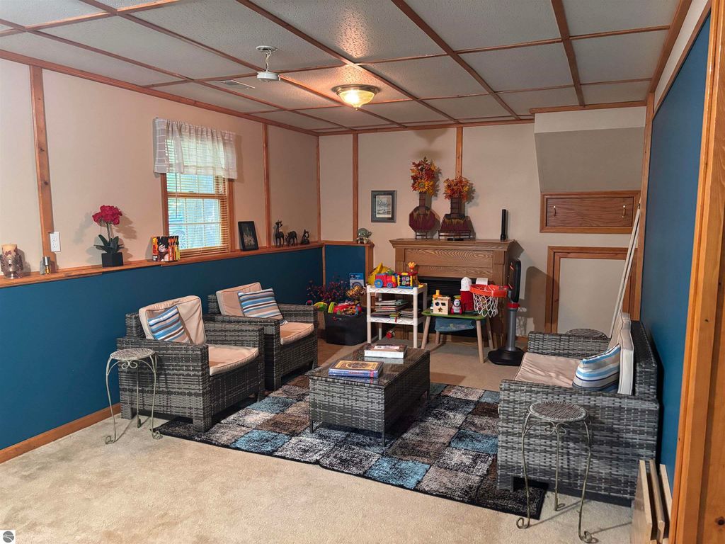 Image 20 of property listing at 8450 Bent Pine Drive, Lake Ann, MI 49650