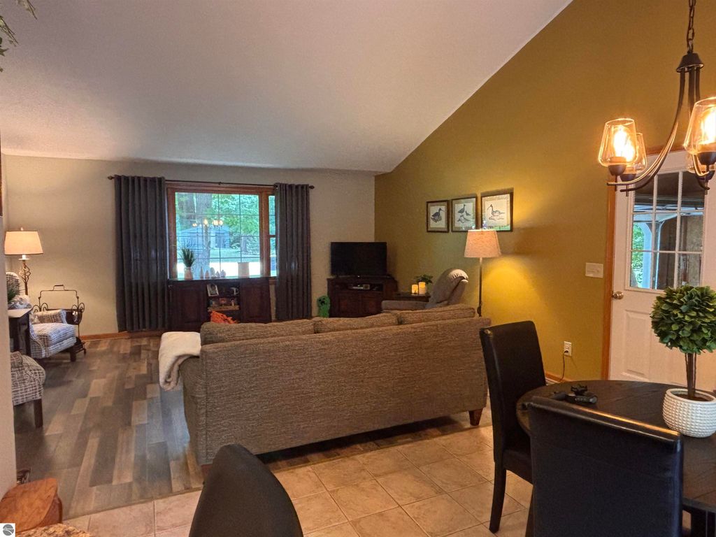 Image 6 of property listing at 8450 Bent Pine Drive, Lake Ann, MI 49650