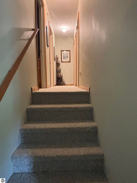 Image 9 of property listing at 8450 Bent Pine Drive, Lake Ann, MI 49650